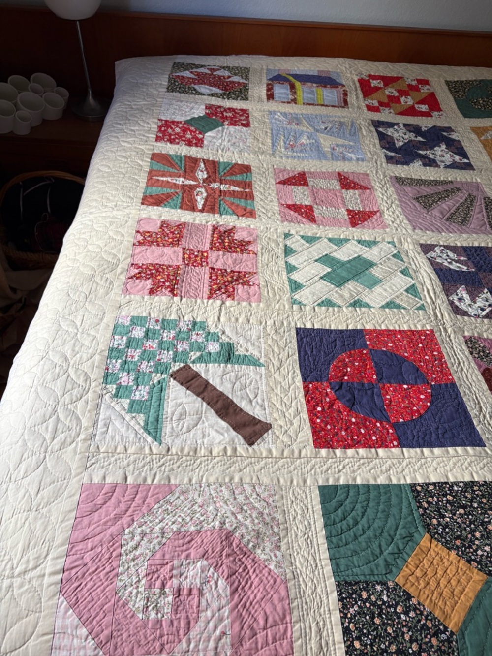 Vintage MCM cotton Handmade Patchwork Quilt - Multicolor - Picture 8 of 13